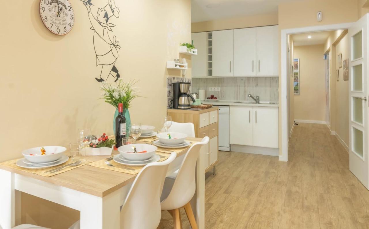 Apartamento Juani Centro Parking Y Wifi Gratis Кордоба Екстериор снимка