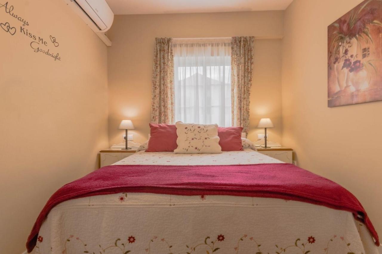 Apartamento Juani Centro Parking Y Wifi Gratis Кордоба Екстериор снимка